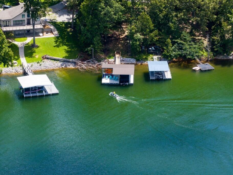New Home, Dock, Kayaks, Game Room, Water Views Winchester Exterior foto