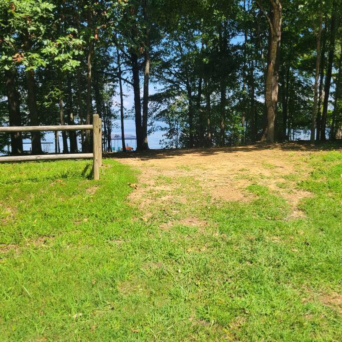 New Home, Dock, Kayaks, Game Room, Water Views Winchester Exterior foto