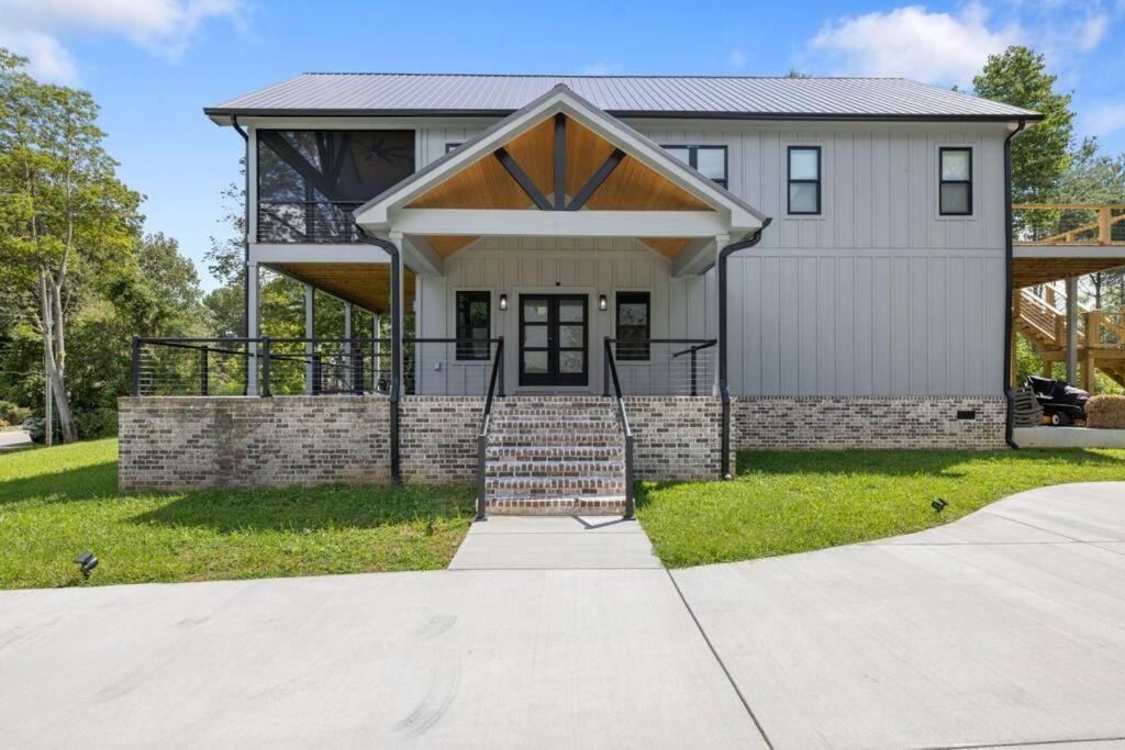 New Home, Dock, Kayaks, Game Room, Water Views Winchester Exterior foto