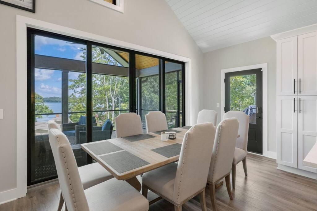 New Home, Dock, Kayaks, Game Room, Water Views Winchester Exterior foto
