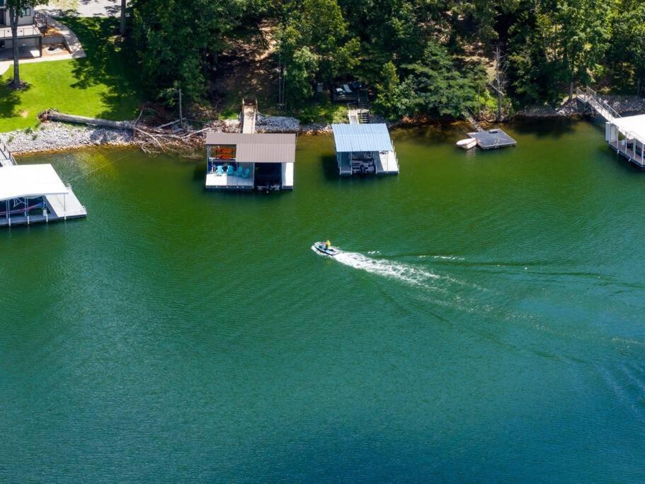 New Home, Dock, Kayaks, Game Room, Water Views Winchester Exterior foto